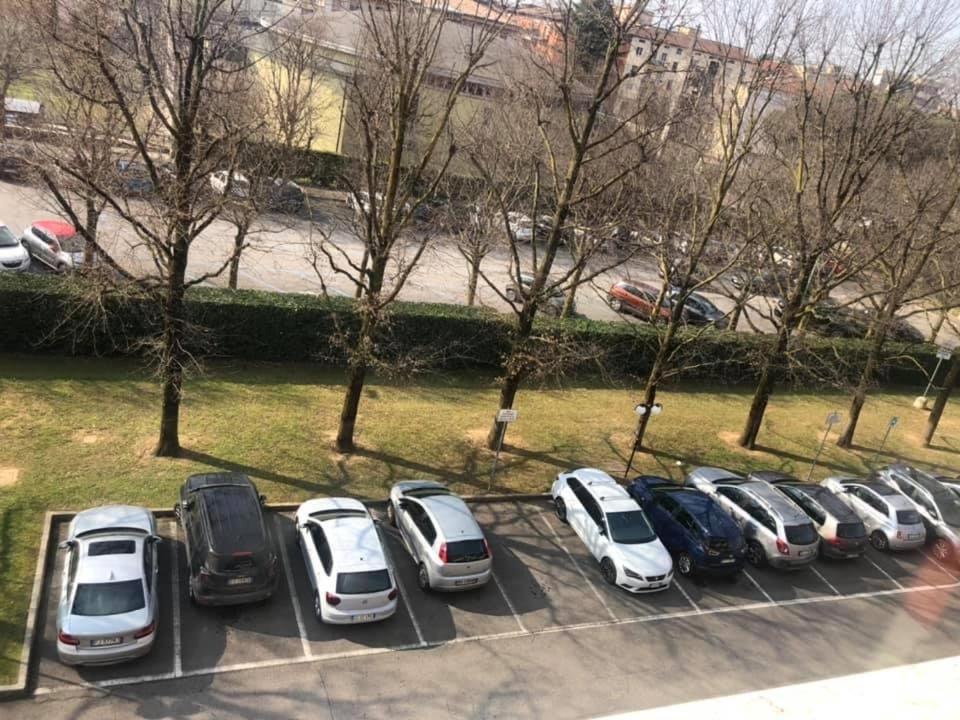 Albergo Casa Dell'Ospite Brescia Zewnętrze zdjęcie