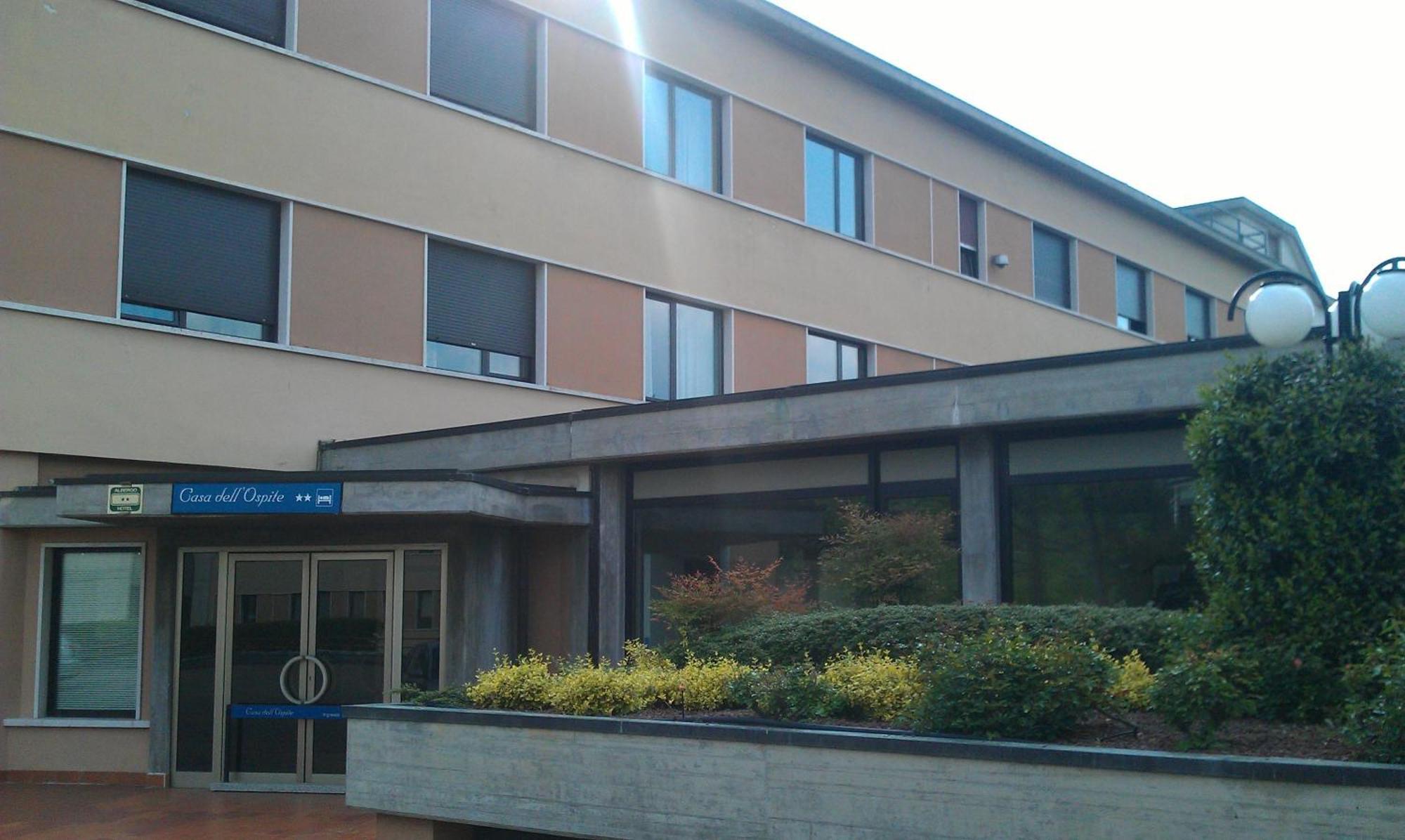 Albergo Casa Dell'Ospite Brescia Zewnętrze zdjęcie