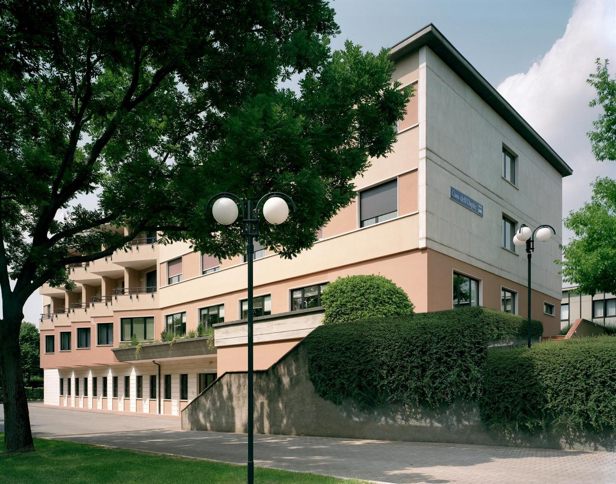 Albergo Casa Dell'Ospite Brescia Zewnętrze zdjęcie