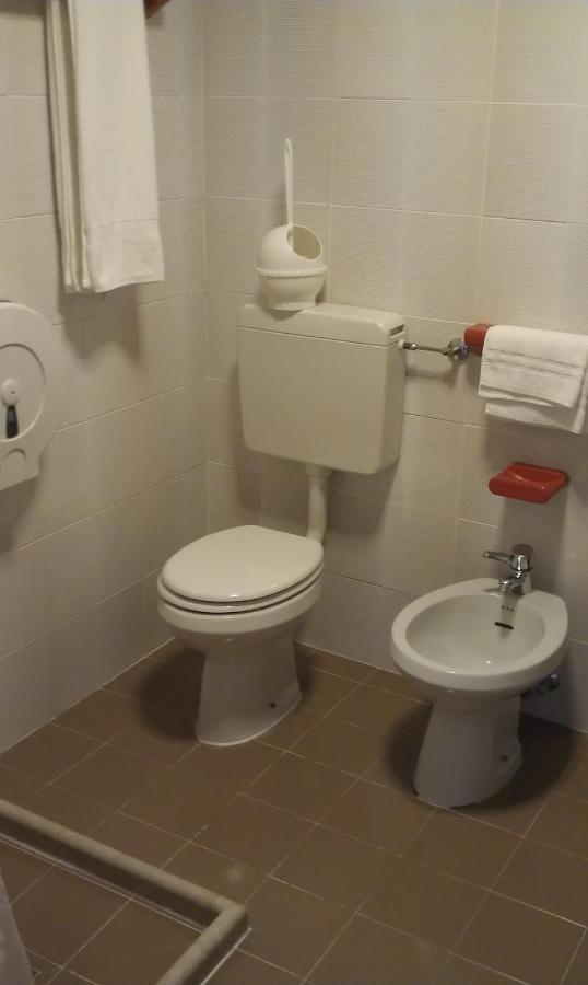 Albergo Casa Dell'Ospite Brescia Pokój zdjęcie