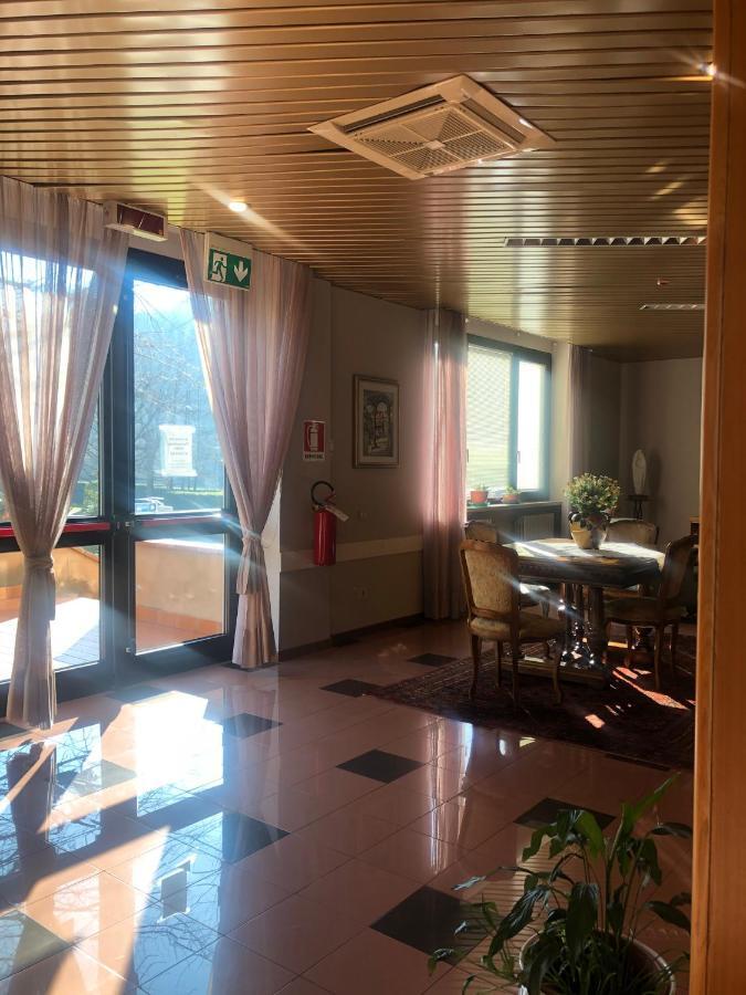 Albergo Casa Dell'Ospite Brescia Zewnętrze zdjęcie